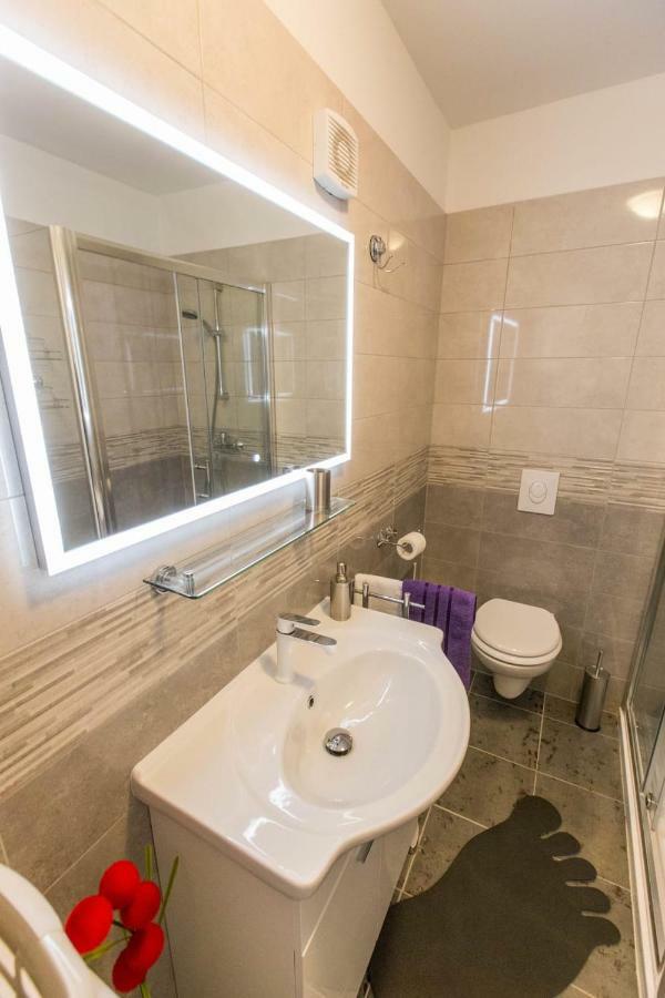 Apartment Amelia Pula