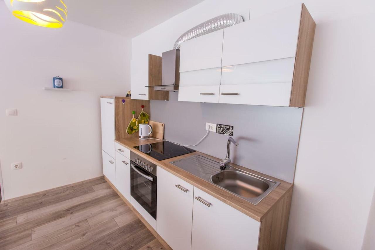Amelia Apartma *